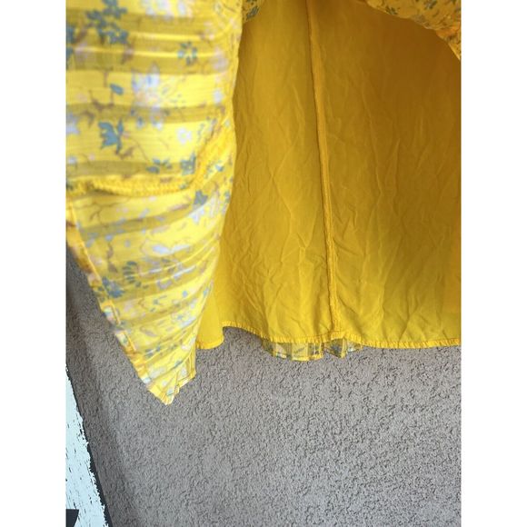 Urban Outfitters Pippa Chiffon Tiered Mini Dress - Size Small - Yellow - Picture 6 of 9